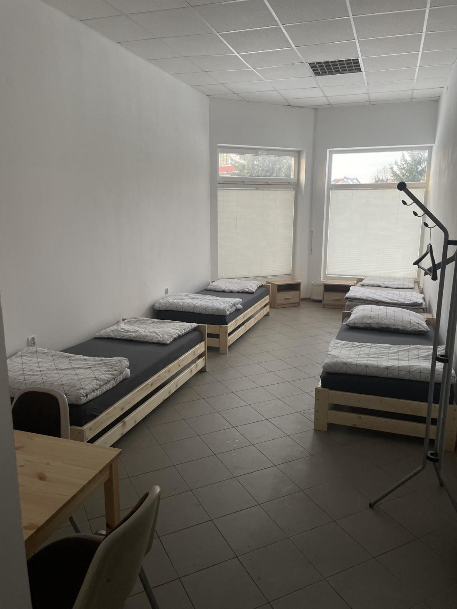 Noclegi Pracownicze Lazur Ciechanów Exterior foto