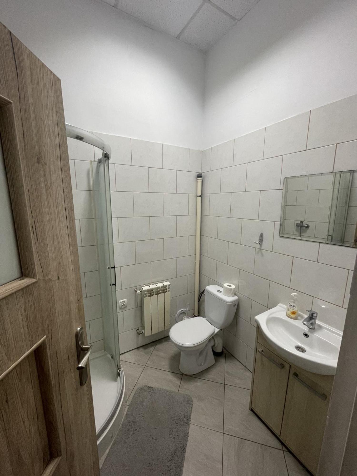 Noclegi Pracownicze Lazur Ciechanów Exterior foto